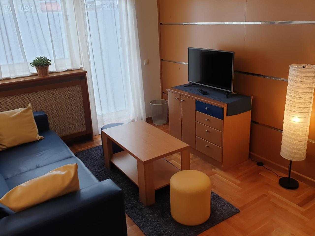 Spirit Hostel&Apartments Belgrado Buitenkant foto